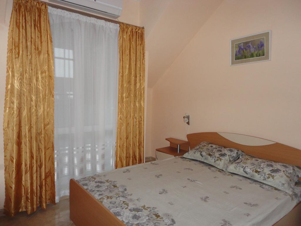 Tashevi Apartments Pomorie Bagian luar foto